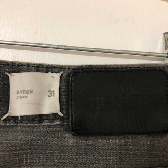 Hudson Byron Gray Straight Leg Jeans 31x32 - Picture 3 of 4